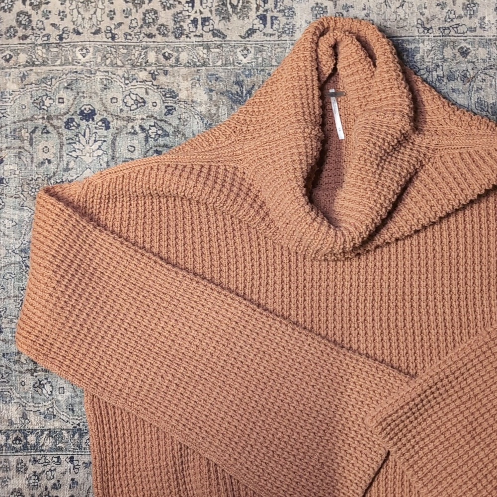 Free People Long Bell Sleeve Chunky Knit Funnel Neck Turtle Sweater in Rust